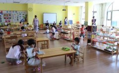 浅谈在幼儿教育中怎样运用绘本材料教学