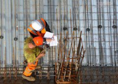基于强度折减法的抗滑桩加固边坡可靠度分析